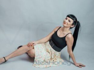 AlicaHoney