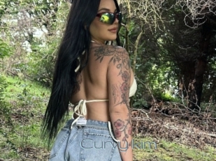 Curvy_kim