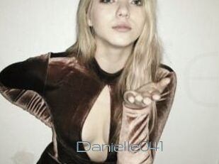 Danielle041
