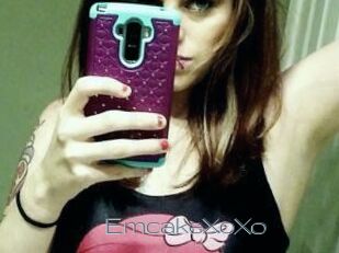 EmcakeXoXo