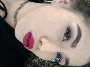 IVY_XOX
