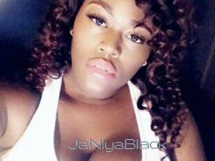 JaNiyaBlack