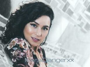 KiaraDangerxx