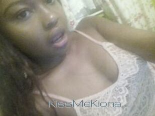 KissMeKiona