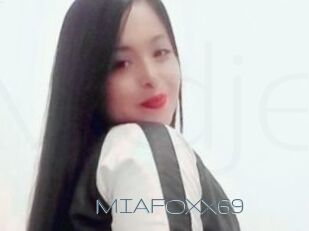 MIAFOXX69