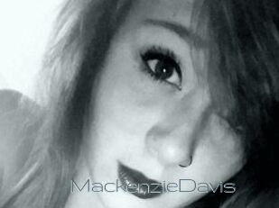 Mackenzie_Davis