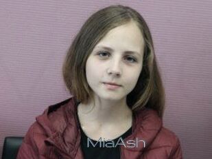MiaAsh Vidéos de Jeunes