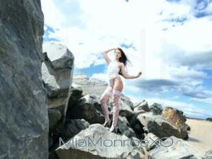 MiaMonroeXO