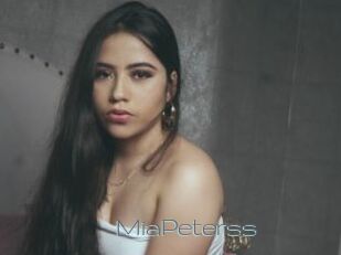 MiaPeterss