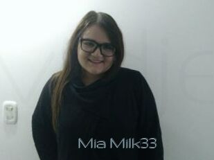 Mia_Milk33
