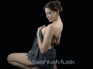 MiashkaMusk