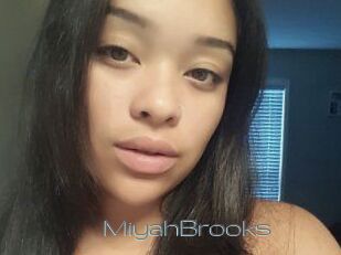 Miyah_Brooks