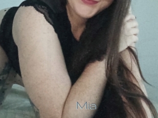 Mia