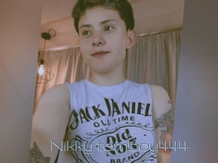 Nikky_tomboy444