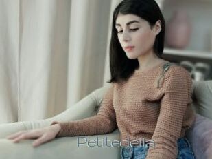 petitedella Vidéos de Jeunes