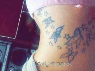 Roxy_spank