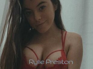 Rylie_Preston