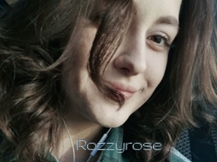 Rozzyrose