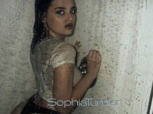 Sophia_Turner