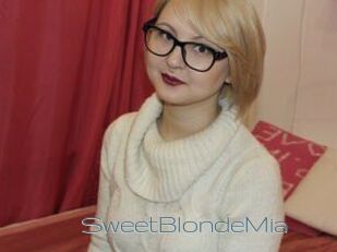 SweetBlondeMia