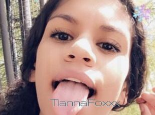 TiannaFoxxx