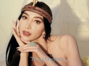 Tiny_tease_x Vidéos de Jeunes